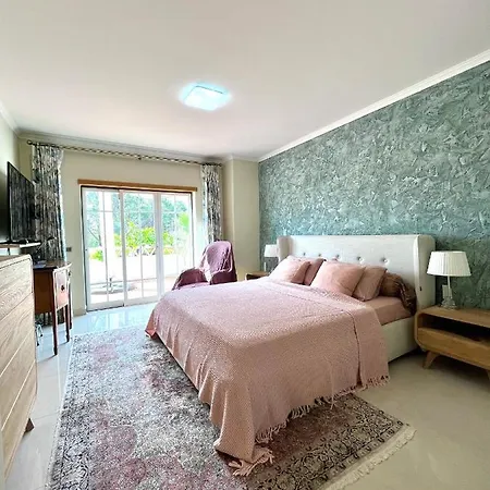 Ferienhaus Paradise On The