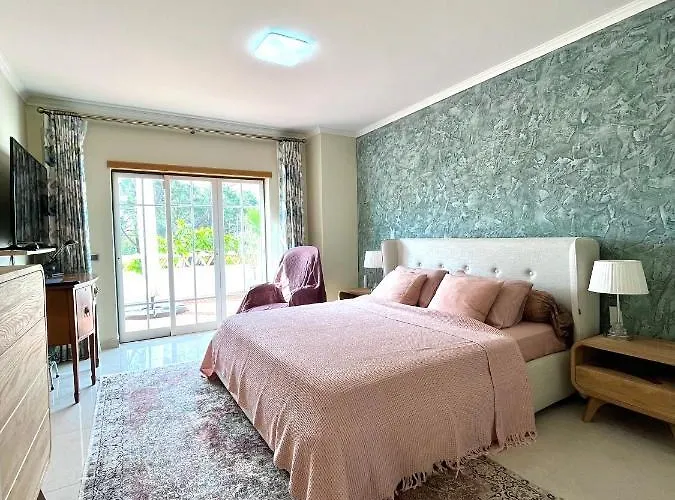 Ferienhaus Paradise On The